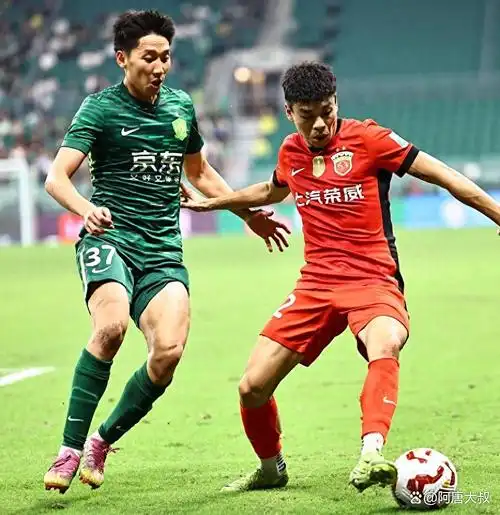 CBA季后赛白热化：浙粤疆三强强势晋级，八强席位悬念再起